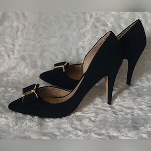 BCBGeneration Women Black Faux Suede Gold Bow Detail Chester Pumps Heels, Sz 10